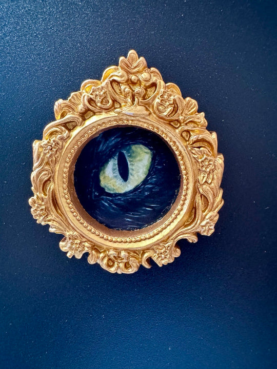 Cat Eye Magnet